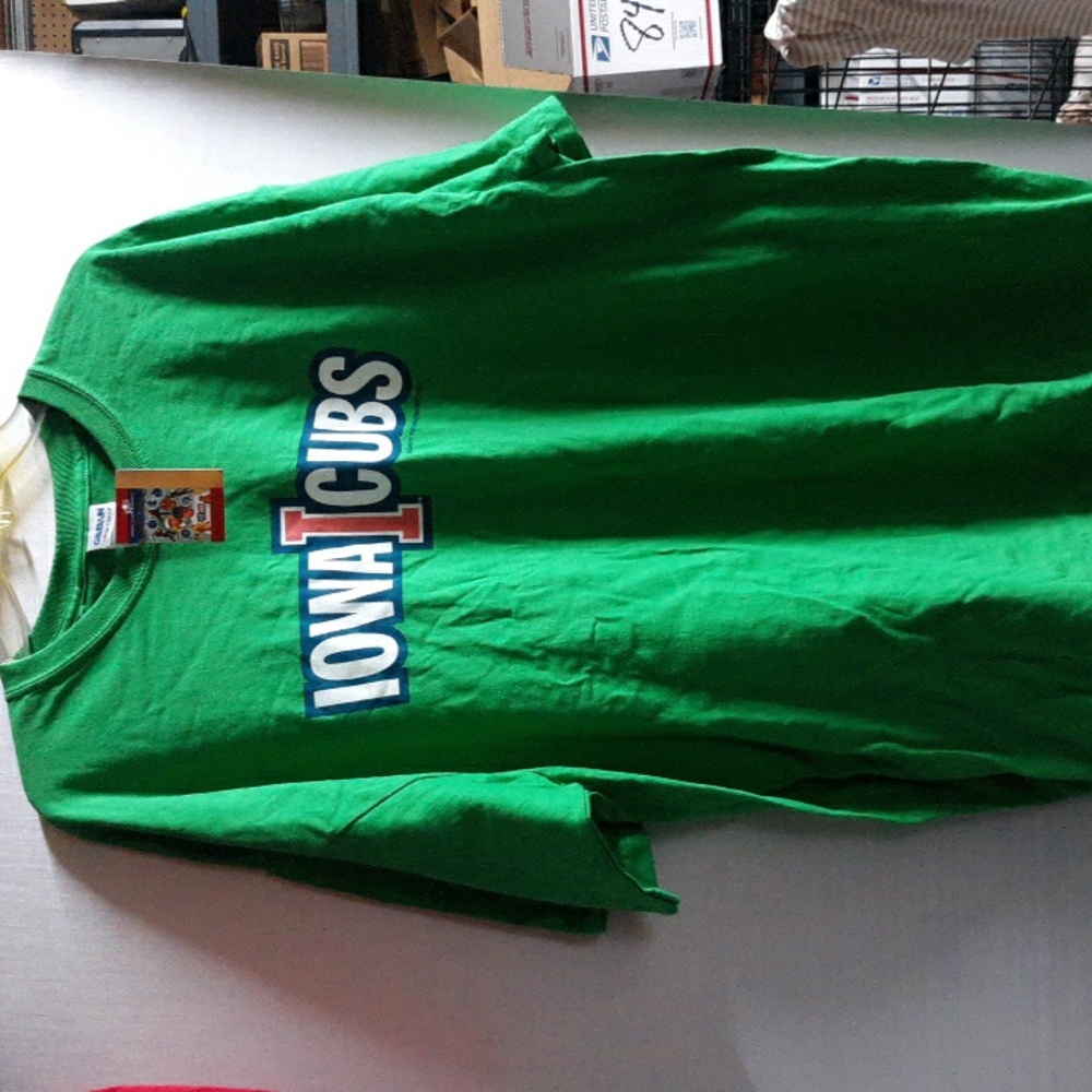NWT Gildan Size 2X (SKU 533)